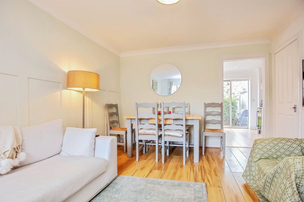 Additional image 7 of 3 bed property for saleElgar Way, Stamford PE9