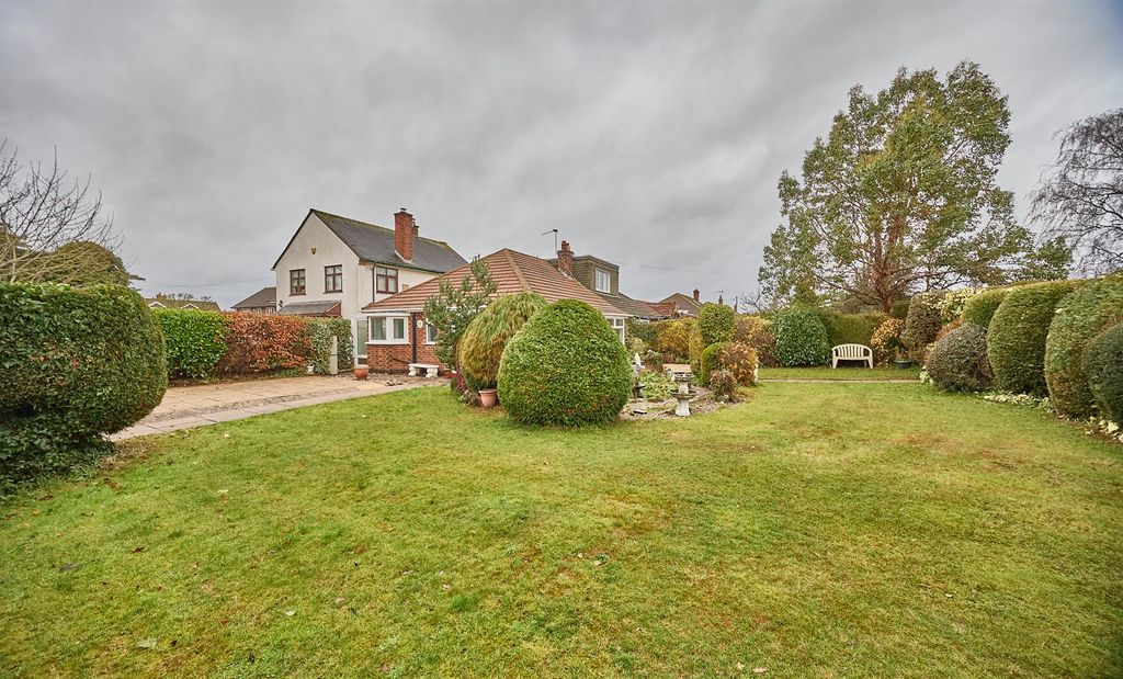 Additional image 3 of 2 bed semi-detached bungalow for saleHinckley Road, Stoke Golding CV13