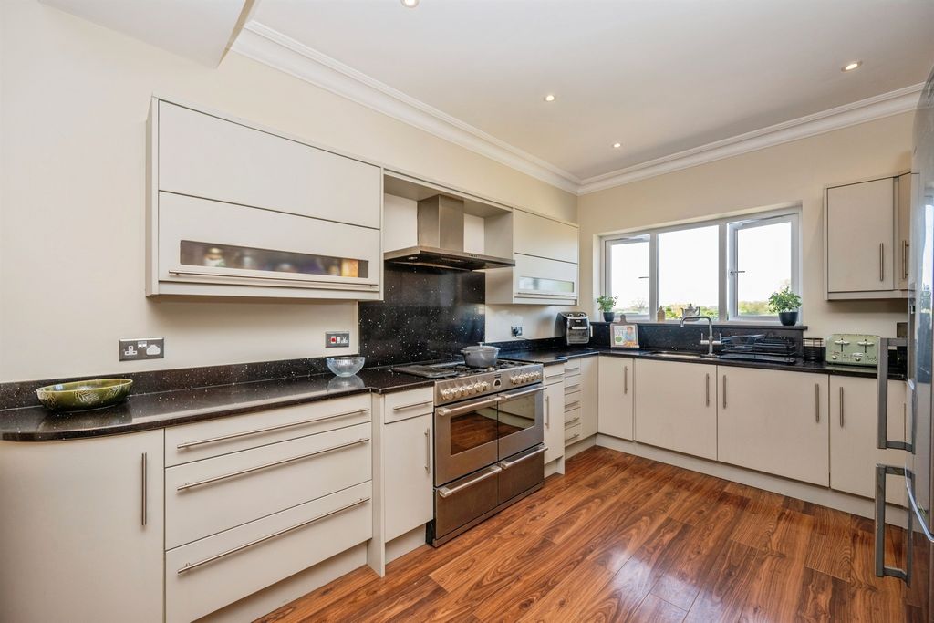 Additional image 7 of 4 bed semi-detached house for saleCourt Drive, Lichfield WS14