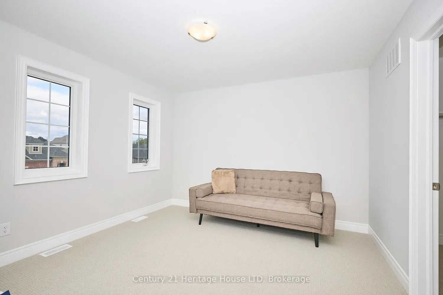 Additional image 8 of 427 Williams Crescent