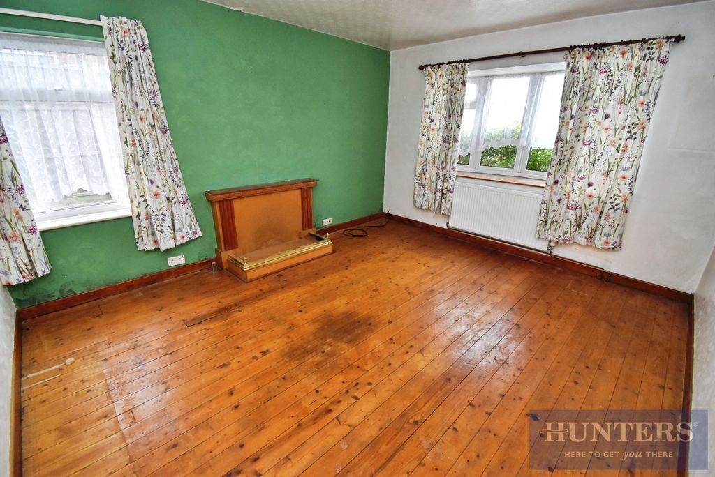 Additional image 2 of 2 bed semi-detached bungalow for saleGloucester Crescent, Wigston LE18