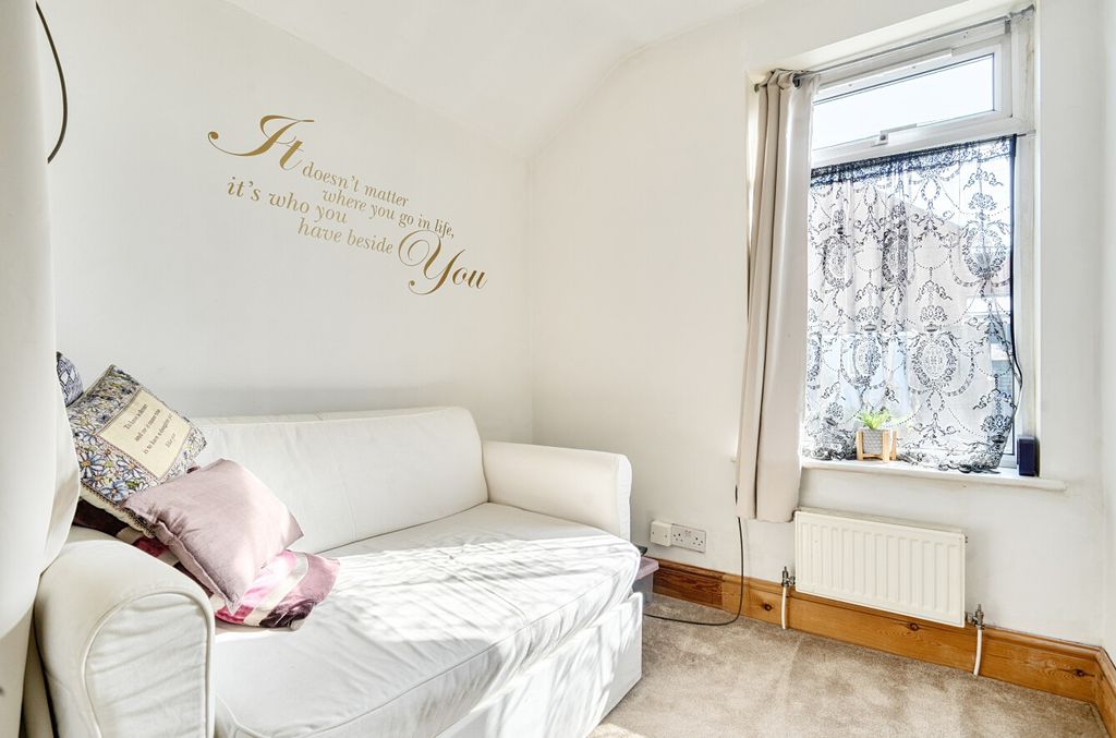 Additional image 11 of 3 bed terraced house for salePavy Cottages, Markham Road, Swindon SN4