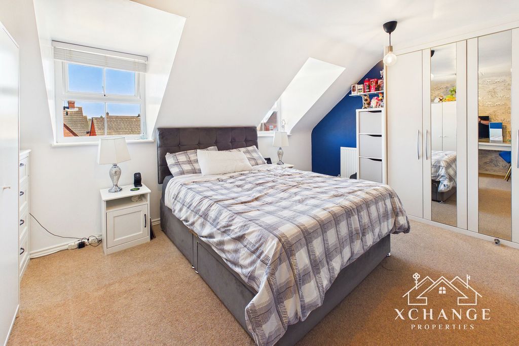 Additional image 3 of 4 bed semi-detached house for saleOaklands Drive, Earl Shilton LE9