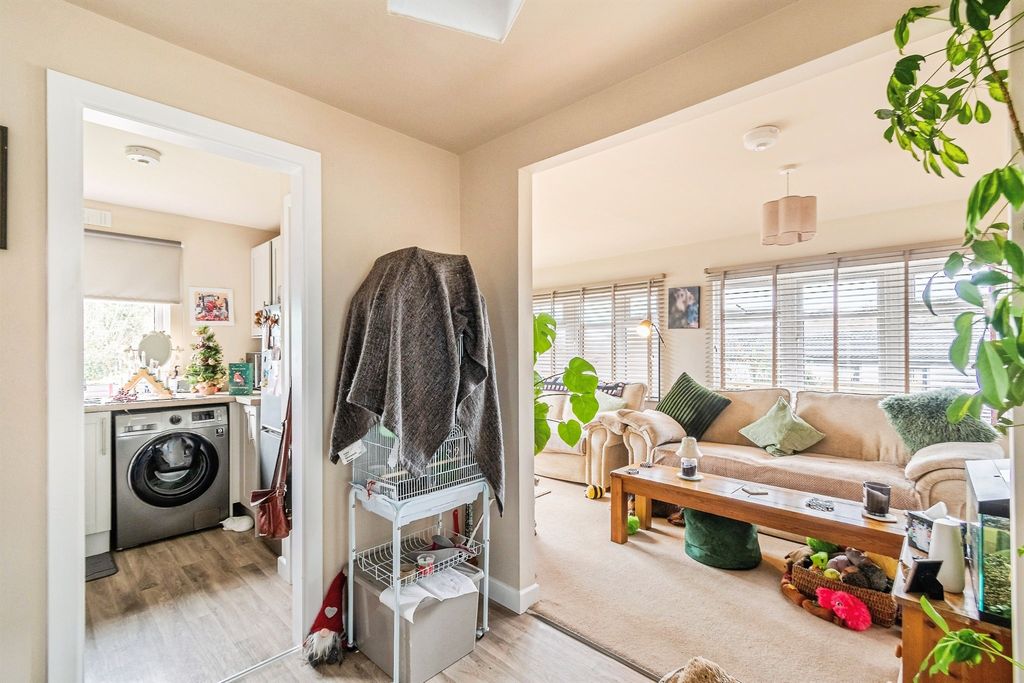 Additional image 5 of 2 bed mobile/park home for saleLycetts Orchard, Box, Corsham SN13