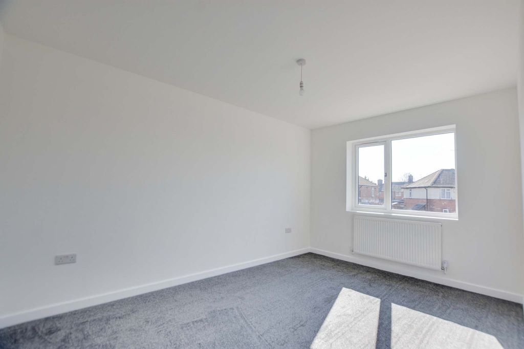 Additional image 12 of 3 bed terraced house for saleGipsy Lane, Leicester LE4