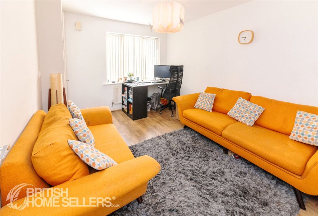 Additional image 2 of 3 bed semi-detached house for saleBarker Round Way, Burton-On-Trent, Staffordshire DE14
