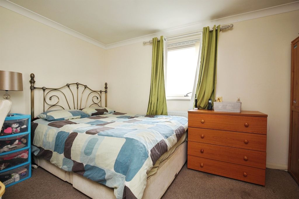 Additional image 7 of 3 bed semi-detached house for saleRoses Lane, Salisbury SP4
