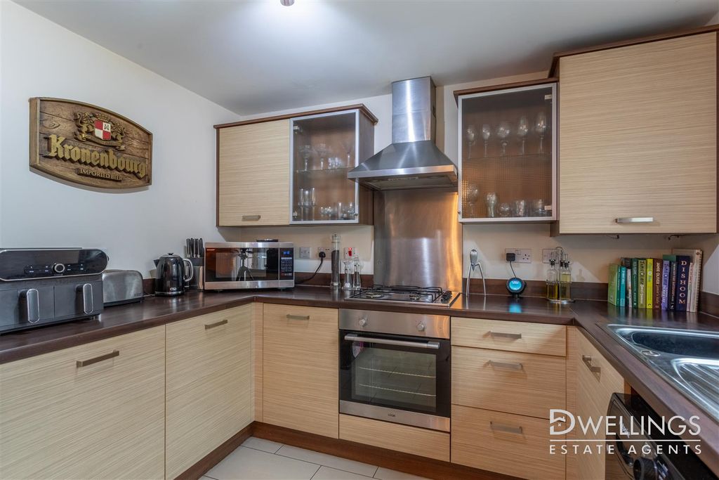 Additional image 6 of 3 bed end terrace house for saleBridgewater Road, Burton-On-Trent DE14