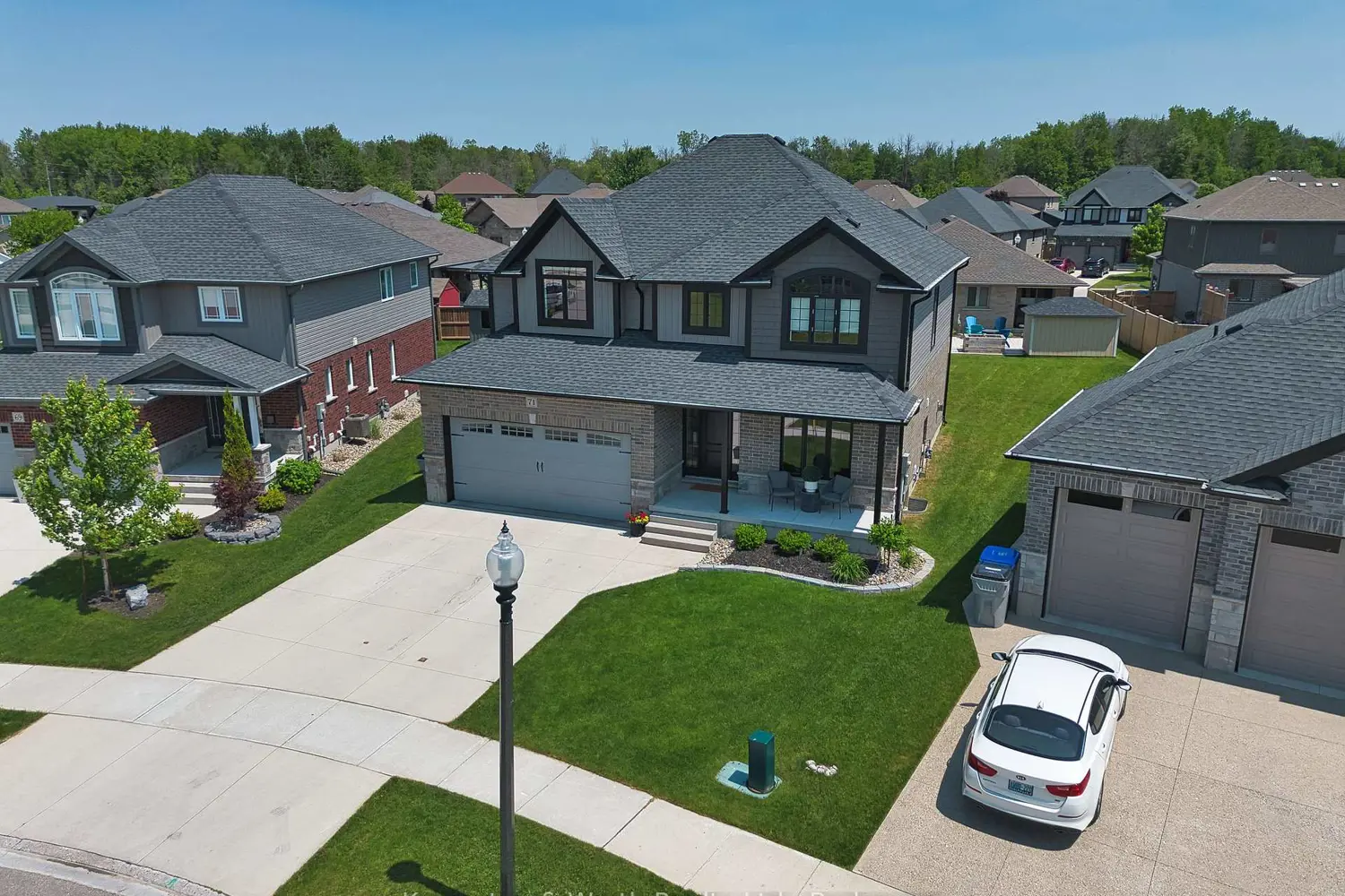 Additional image 18 of 71 Forbes Crescent