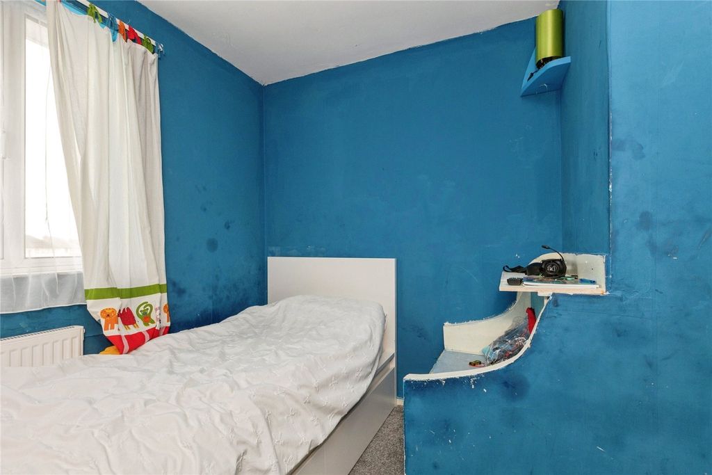 Additional image 12 of 3 bed semi-detached house for saleHackett Road, New Parks, Leicester LE3