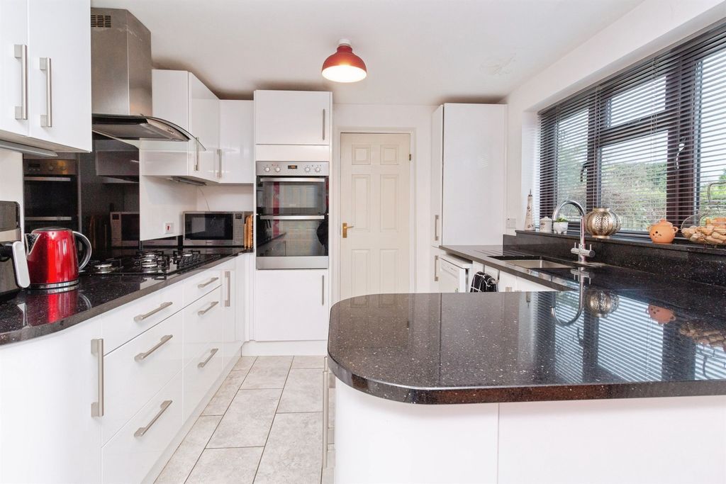 Additional image 12 of 4 bed detached house for salePulteney Drive, Stafford ST16