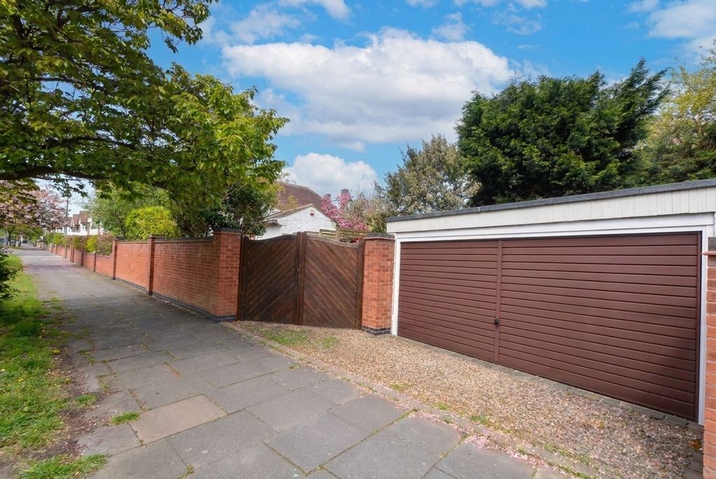 Additional image 41 of 4 bed detached house for saleGlenfield Road, Western Park, Leicester LE3