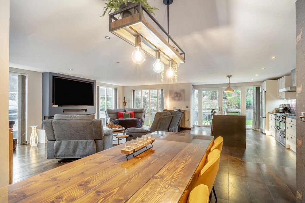 Additional image 8 of 5 bed detached house for saleWoodland Views Marchington Uttoxeter, Staffordshire ST14
