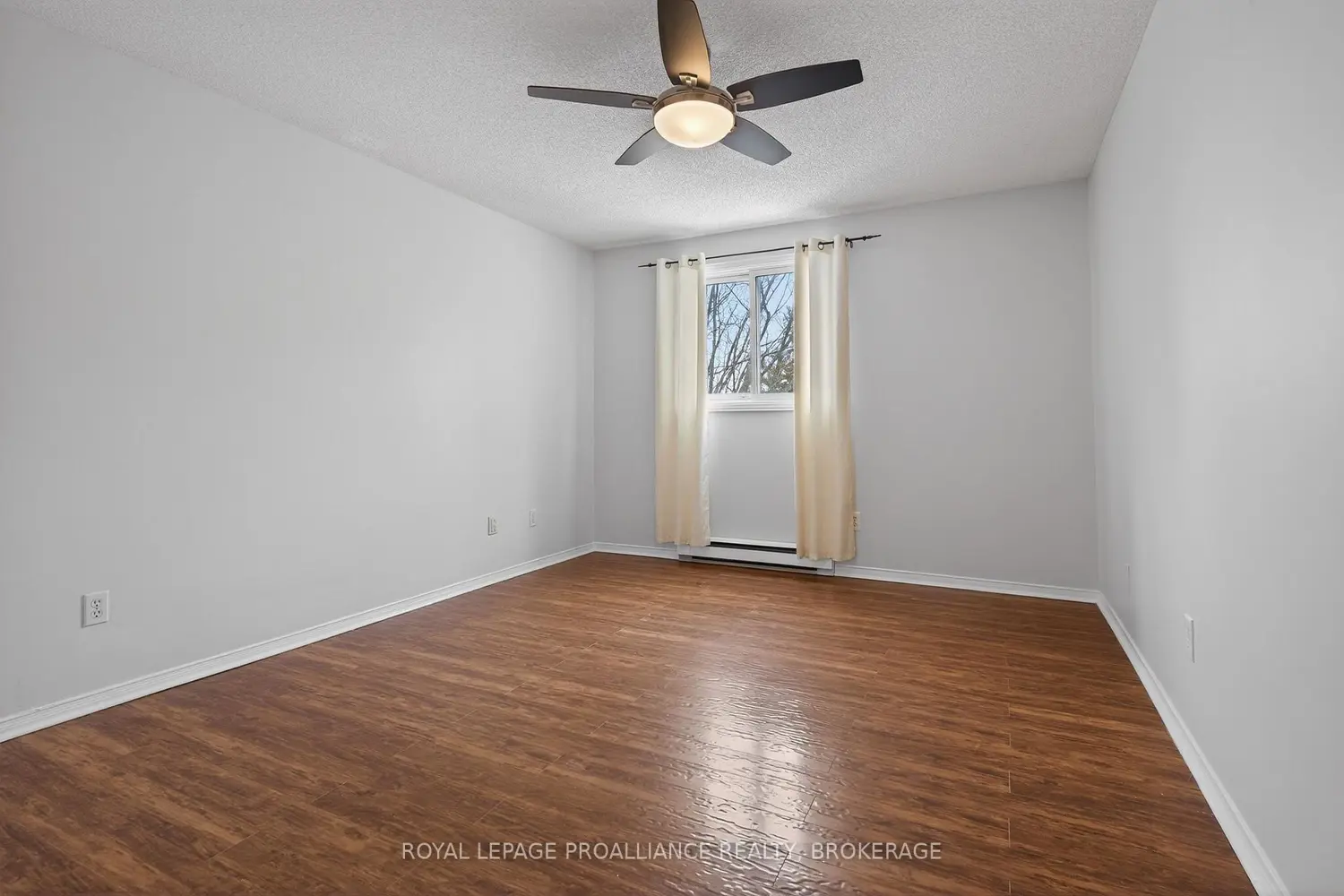 Additional image 13 of 310 Kingsdale Avenue 313