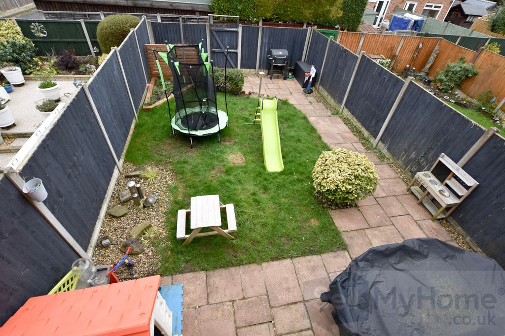 Additional image 9 of 3 bed semi-detached house for saleField Lane, Burton-On-Trent, Staffordshire DE13