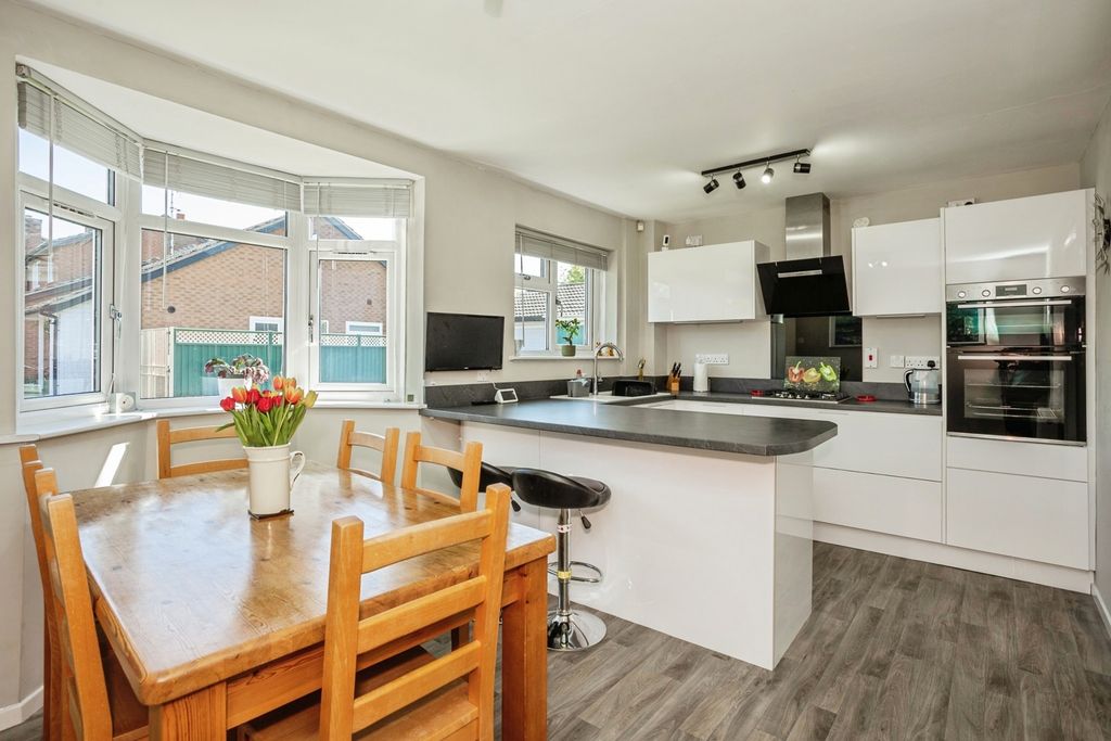 Additional image 2 of 3 bed detached house for saleDickens Close, Sileby, Loughborough, Leicestershire LE12