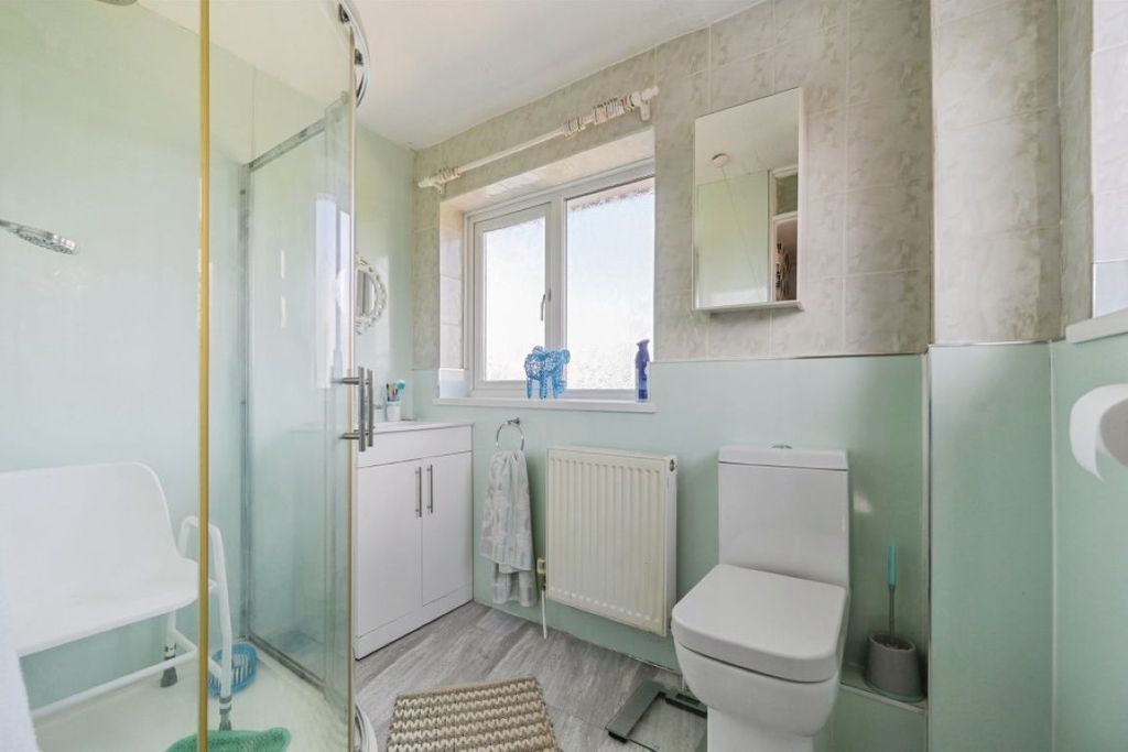Additional image 11 of 4 bed semi-detached house for saleLeaside Avenue, Rugeley WS15