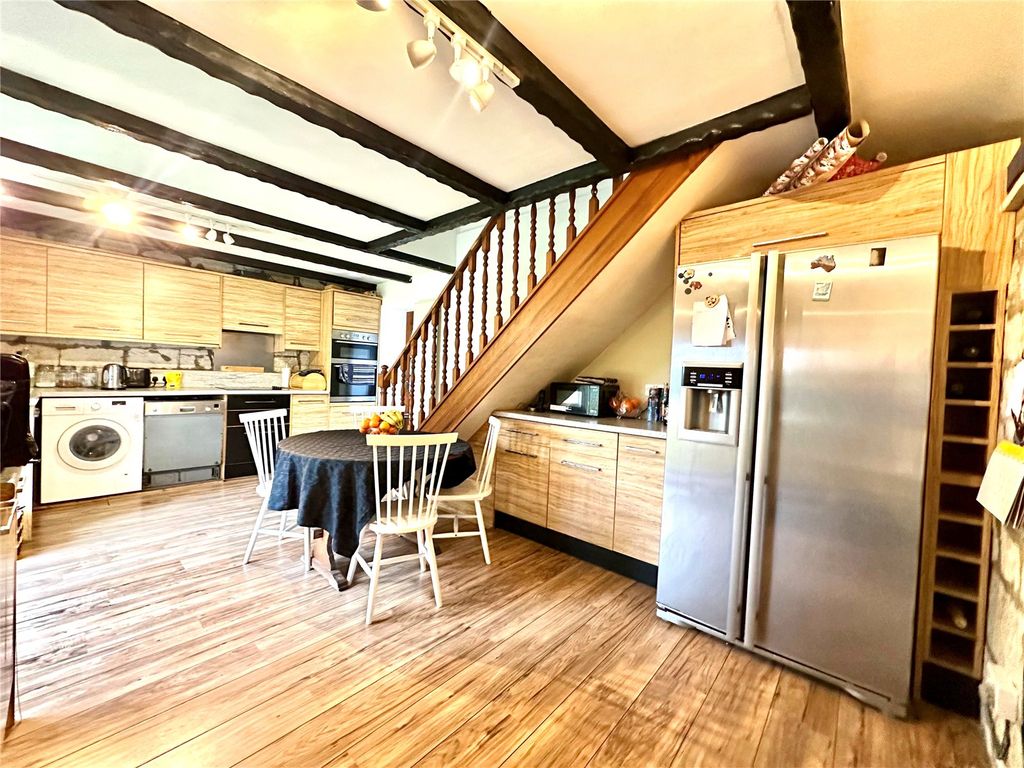 Additional image 8 of 3 bed semi-detached house for salePriors Hill, Wroughton, Swindon SN4