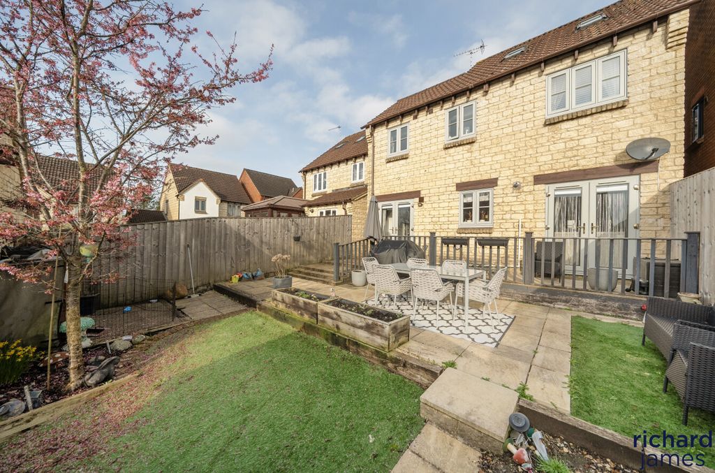 Additional image 12 of 4 bed detached house for saleSkew Bridge Close, Royal Wootton Bassett SN4