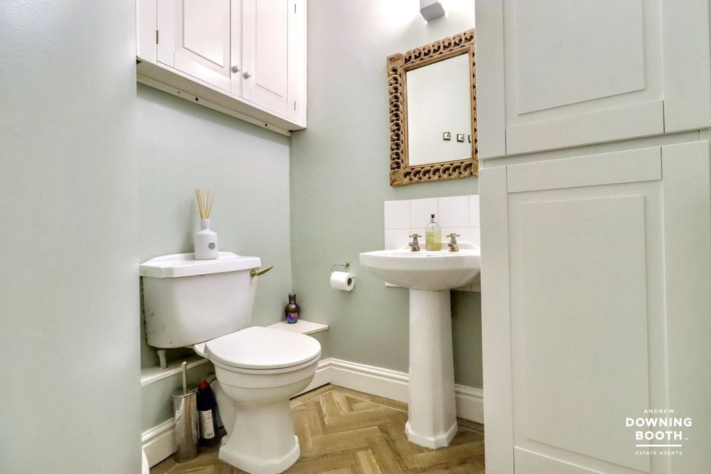 Additional image 19 of 3 bed mews for saleThe Courtyard, Fisherwick Wood Lane, Lichfield WS13