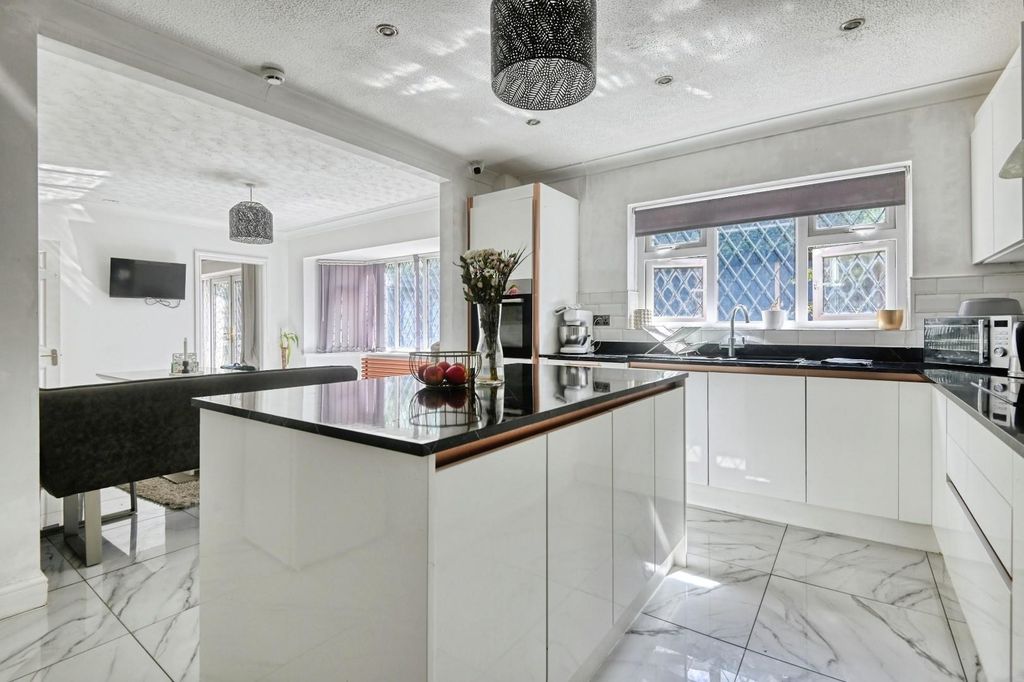 Additional image 7 of 5 bed detached house for saleGleneagles, Tamworth B77