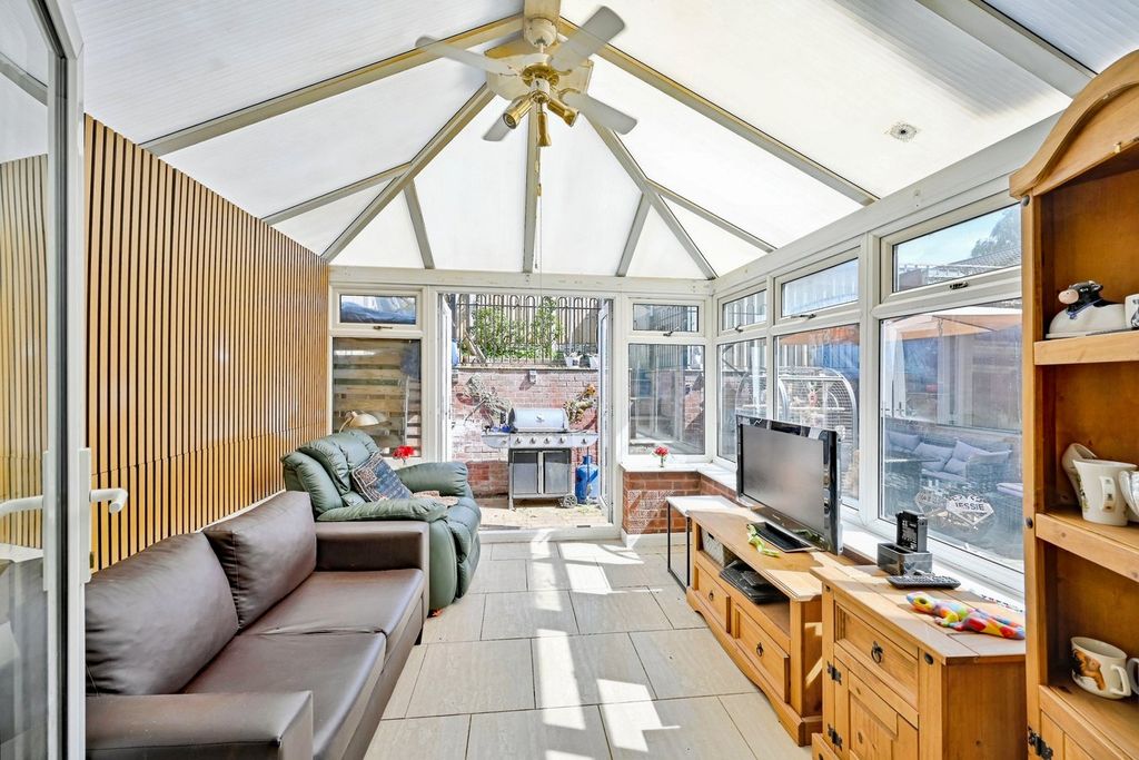 Additional image 6 of 3 bed semi-detached house for saleMeadow Glade, Hixon, Stafford ST18
