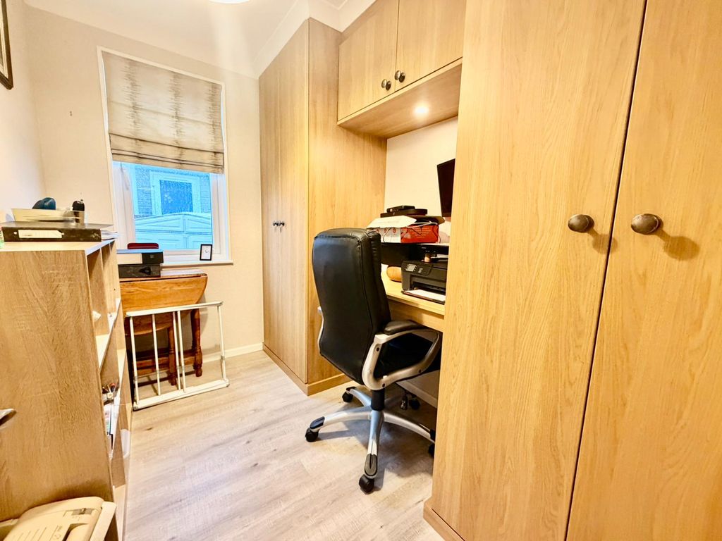 Additional image 8 of 2 bed mobile/park home for saleNew Road, Featherstone, Wolverhampton WV10