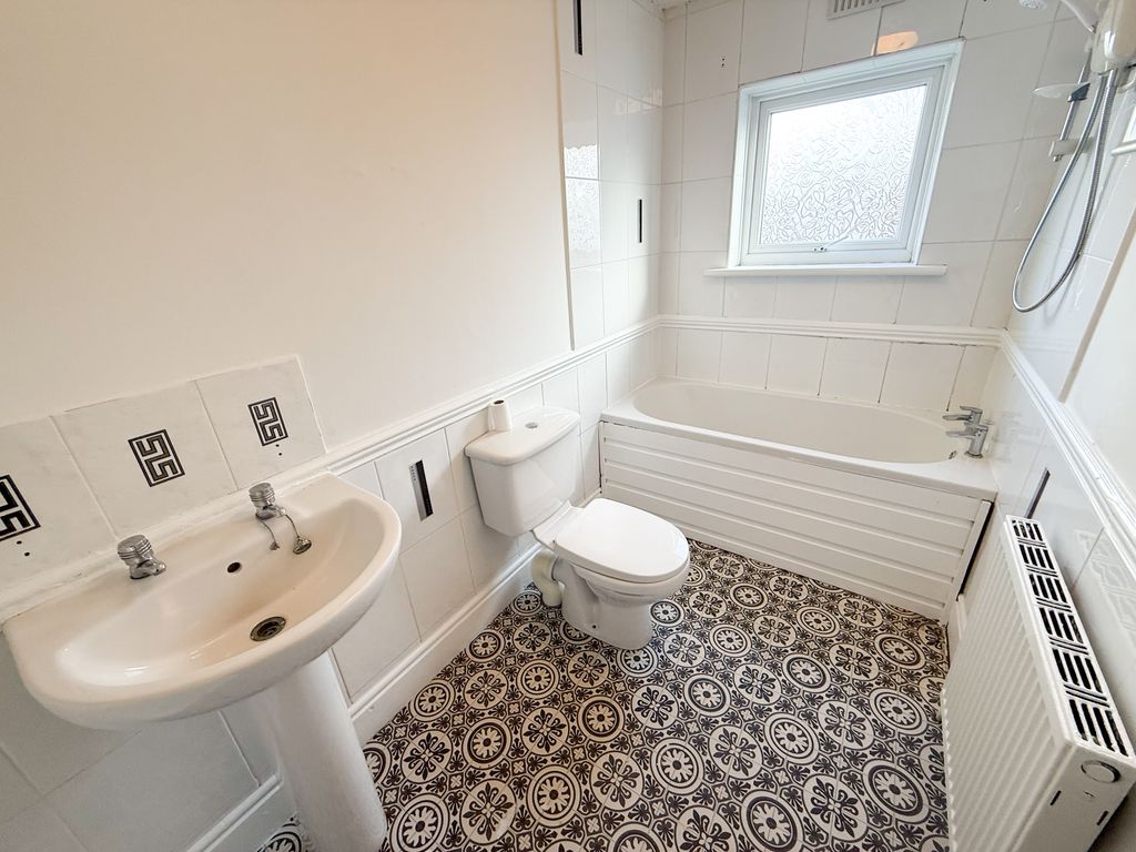 Additional image 15 of 2 bed terraced house for saleWatlands View, Porthill, Newcastle-Under-Lyme ST5