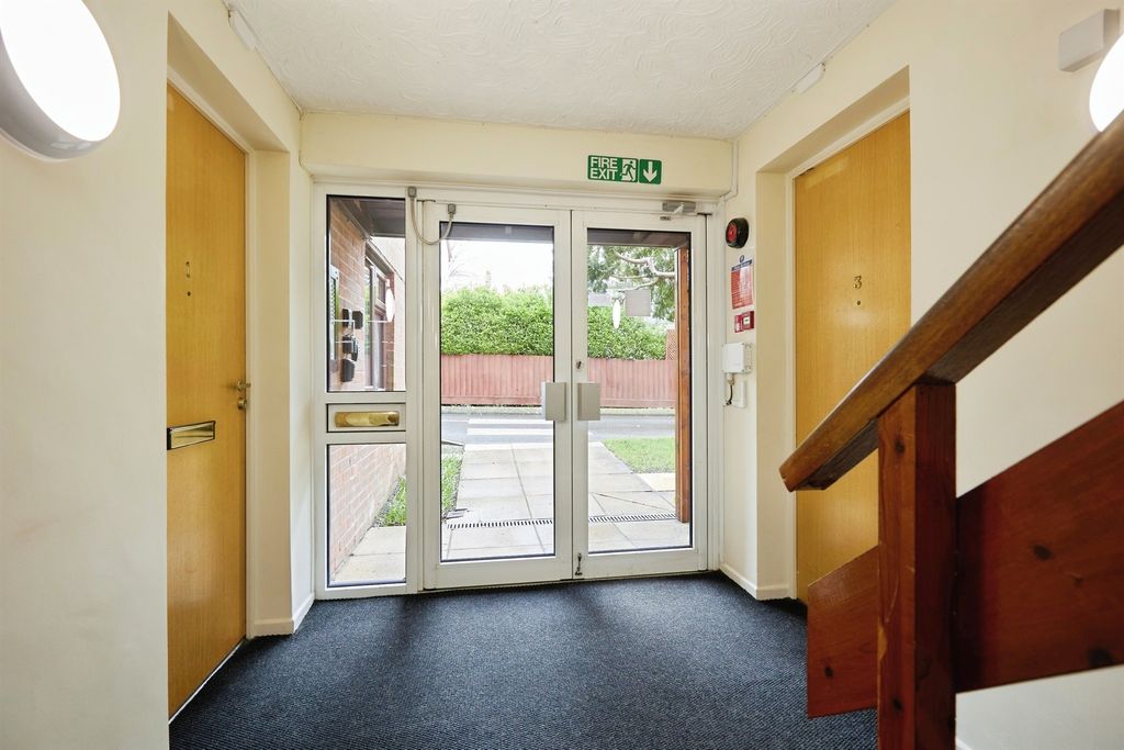 Additional image 7 of 2 bed flat for saleStratford Road, Salisbury SP1