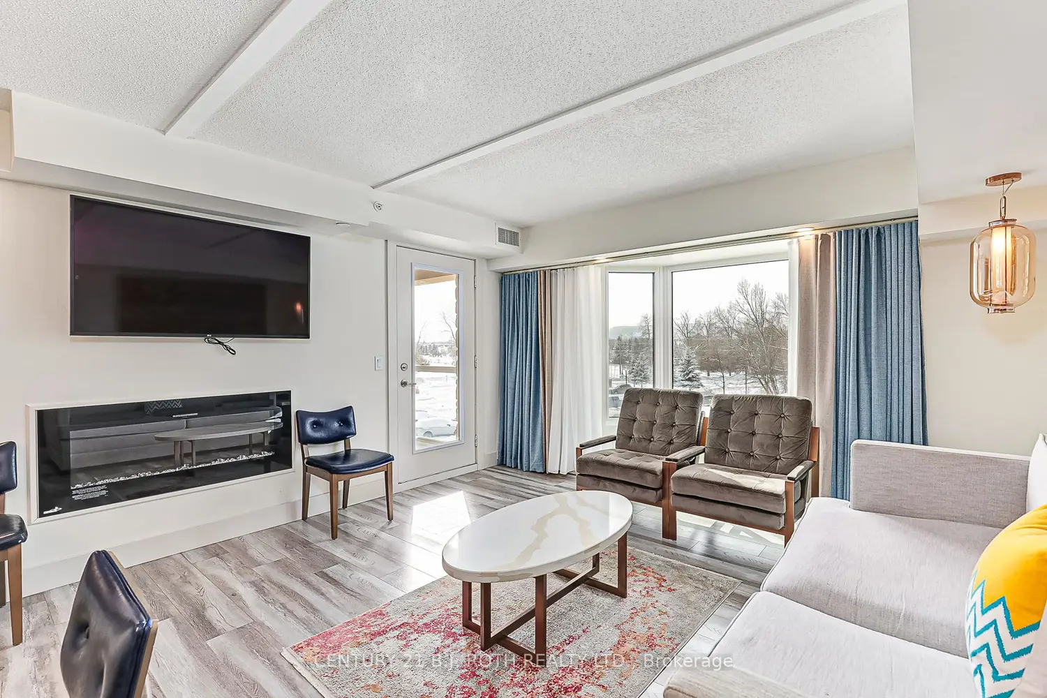 9 Harbour Street 4407-09 photo 4