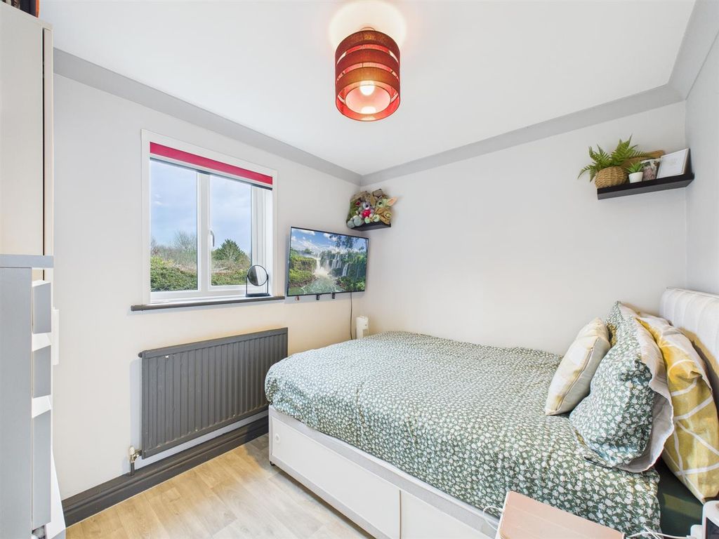 Additional image 5 of 1 bed flat for sale207-209, London Road, Chippenham SN15