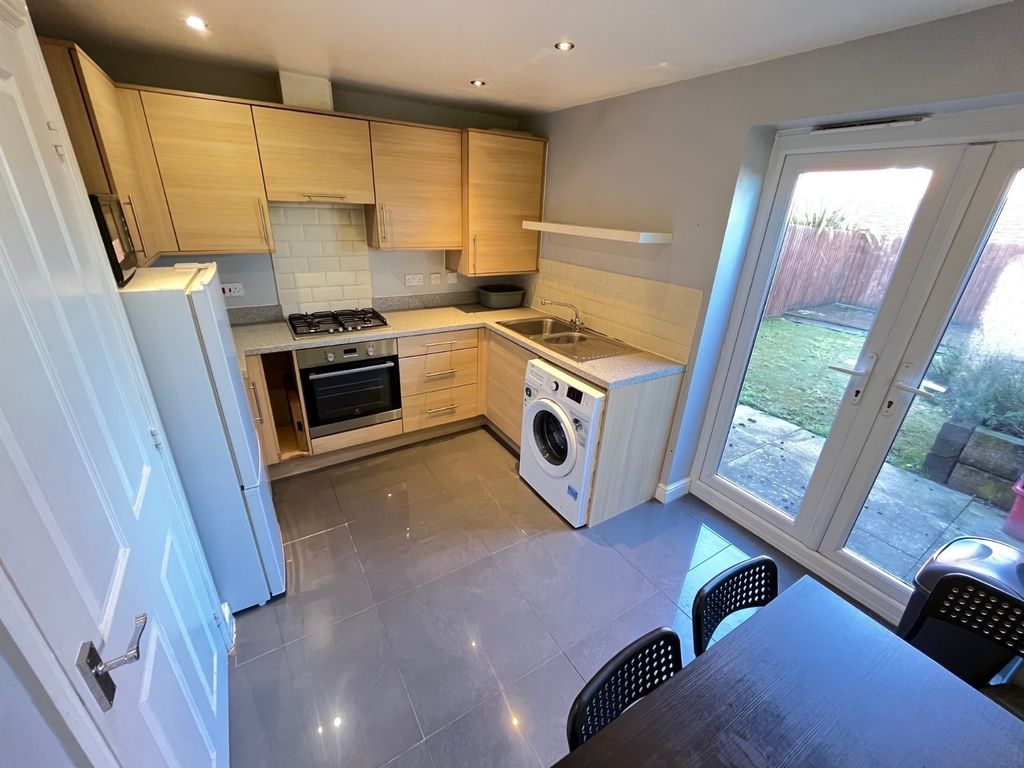 Additional image 2 of 3 bed detached house for saleGreylag Gate, Newcastle, Staffordshire ST5