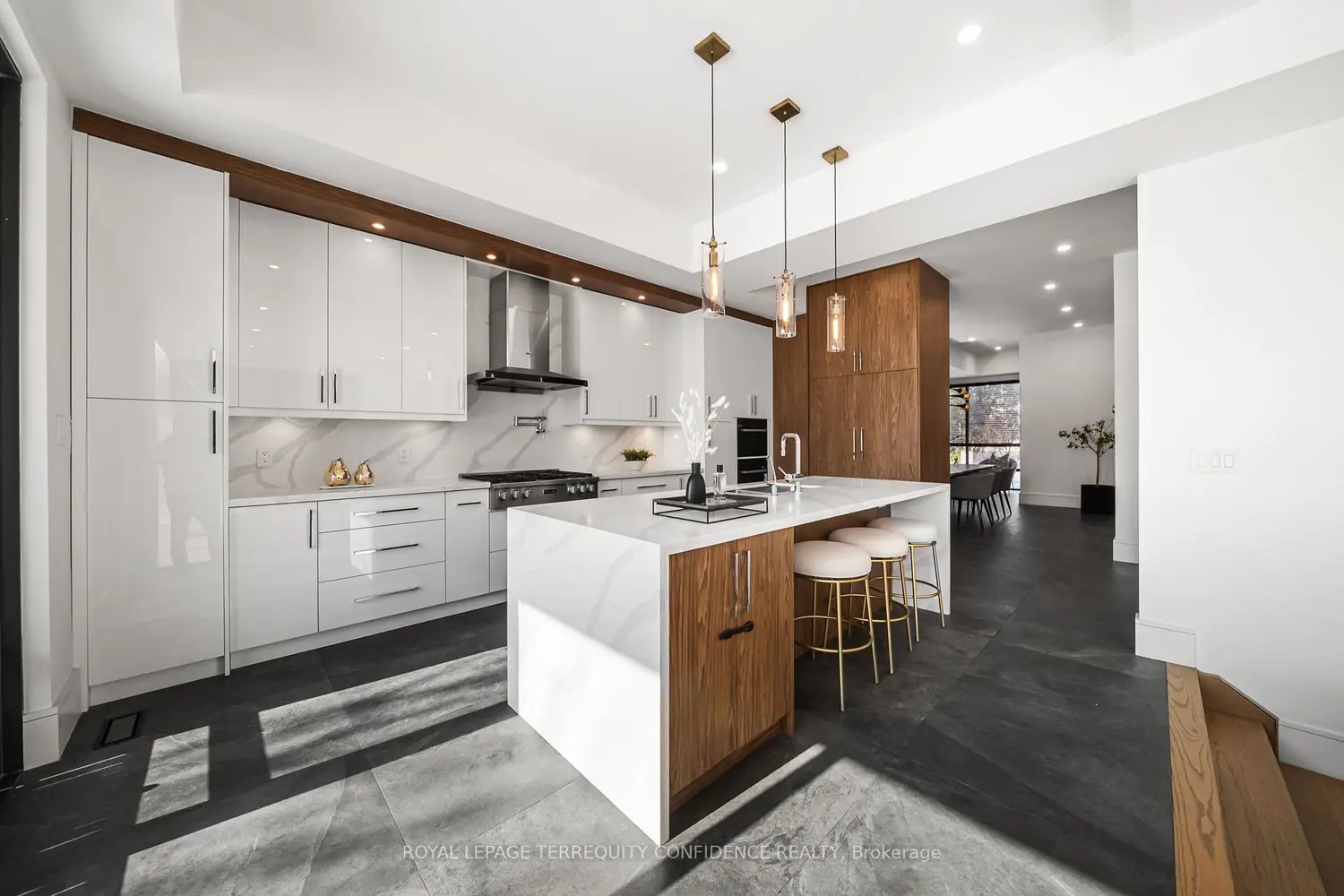 Additional image 7 of 299 Hounslow Avenue