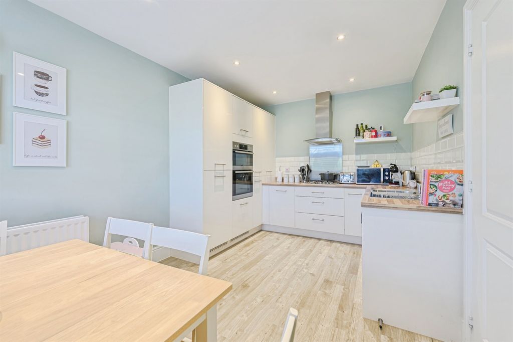 Additional image 8 of 3 bed semi-detached house for saleEllastone Way, Amington, Tamworth B77