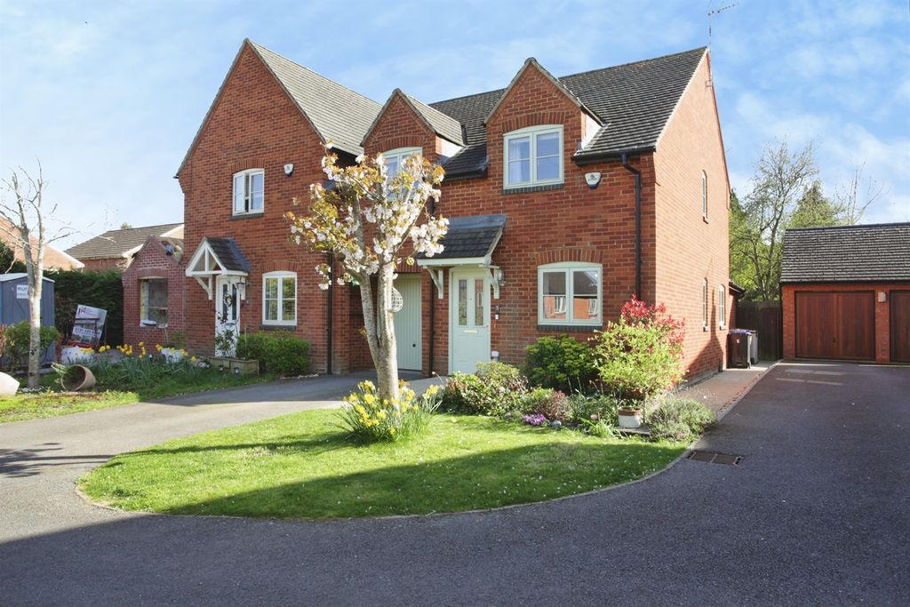 3 bed semi-detached house for saleOld Inn Court, Lilbourne, Rugby CV23