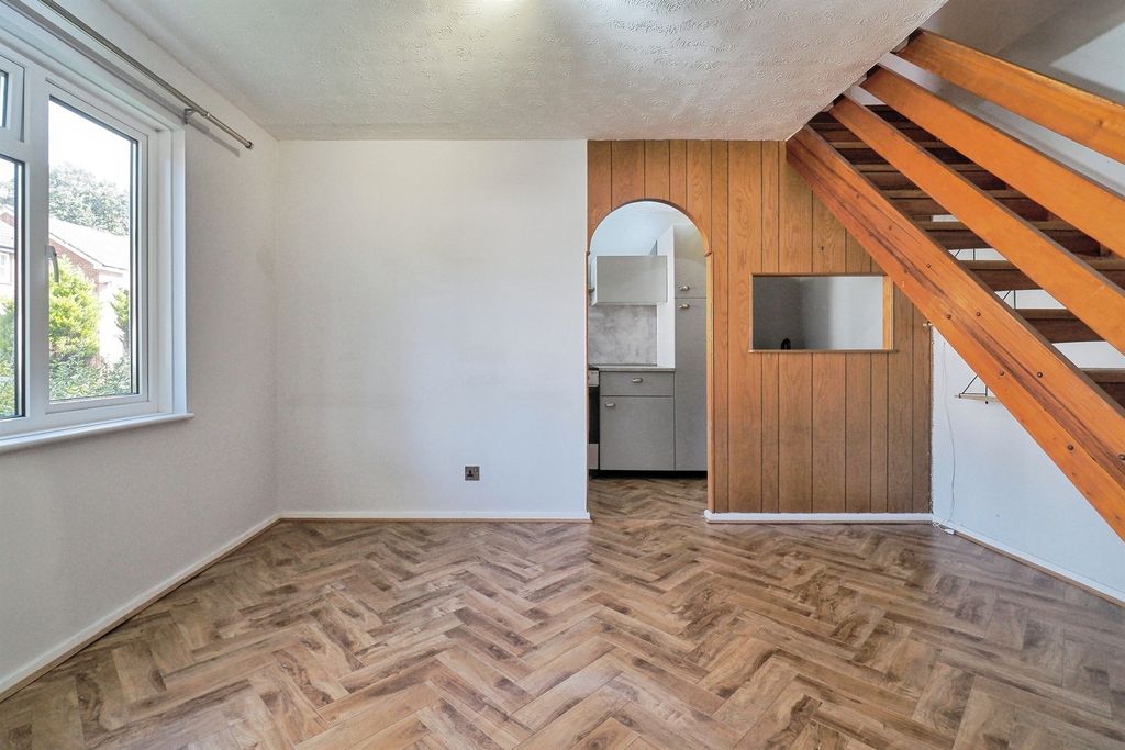 Additional image 2 of 1 bed semi-detached house for saleAvon Drive, Alderbury, Salisbury SP5