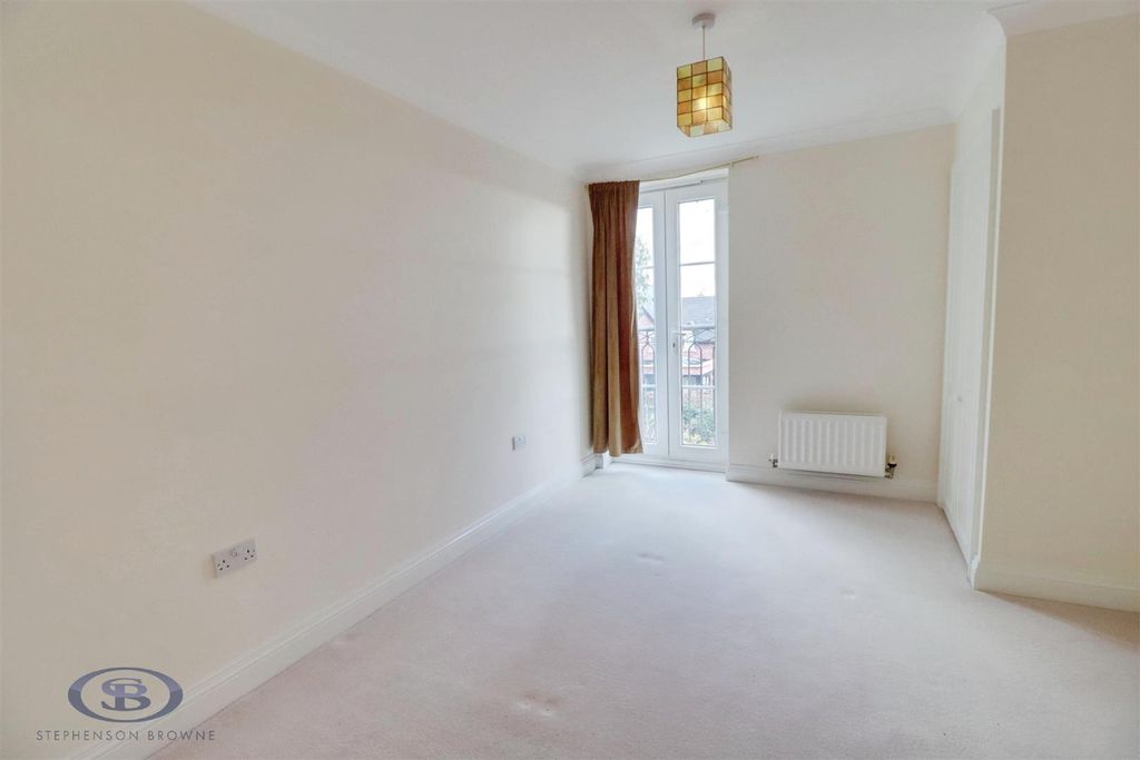 Additional image 18 of 3 bed flat for saleAshbourne Drive, Weston, Crewe CW2