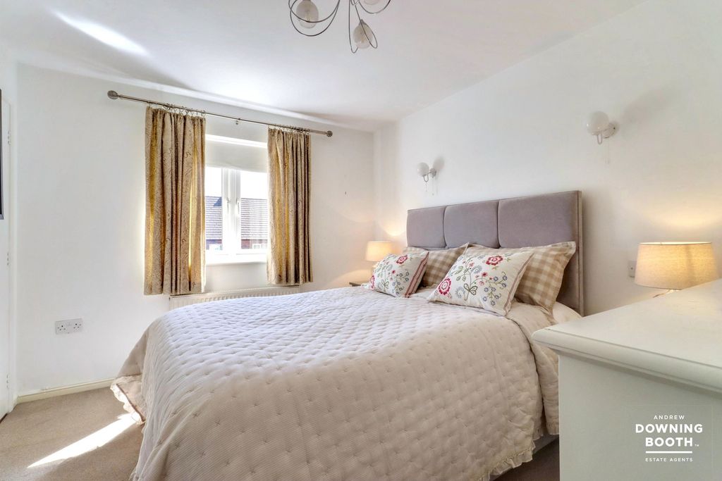 Additional image 13 of 2 bed end terrace house for saleWalnut Walk, Lichfield WS13