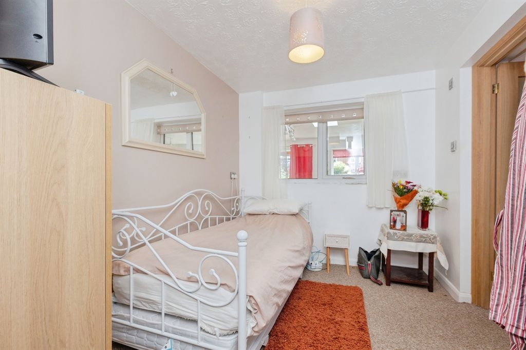 Additional image 10 of 3 bed detached house for saleTrafalgar Way, Glen Parva, Leicester LE2