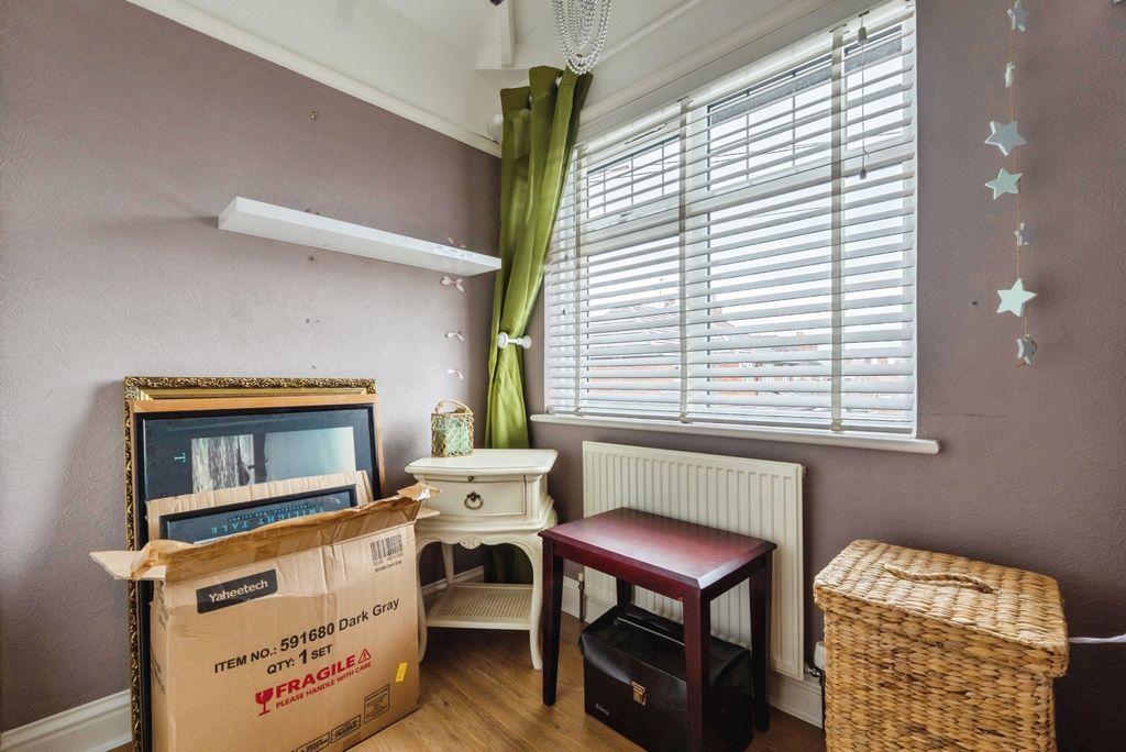 Additional image 22 of 3 bed semi-detached house for saleCliffwood Avenue, Birstall, Leicester, Leicestershire LE4