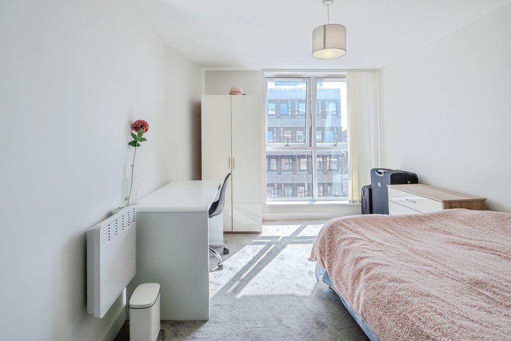 Additional image 9 of 2 bed flat for saleCharles Street, Leicester, Leicestershire LE1