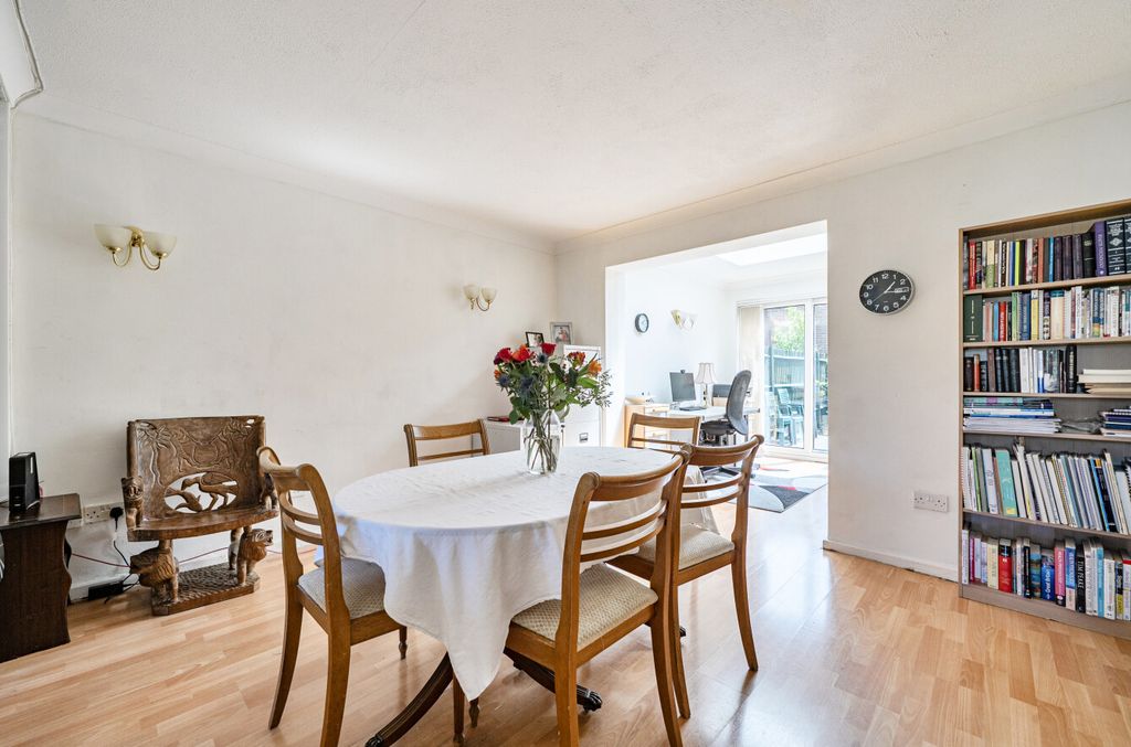 Additional image 4 of 4 bed terraced house for saleWoodies Close, Binfield, Bracknell, Berkshire RG42