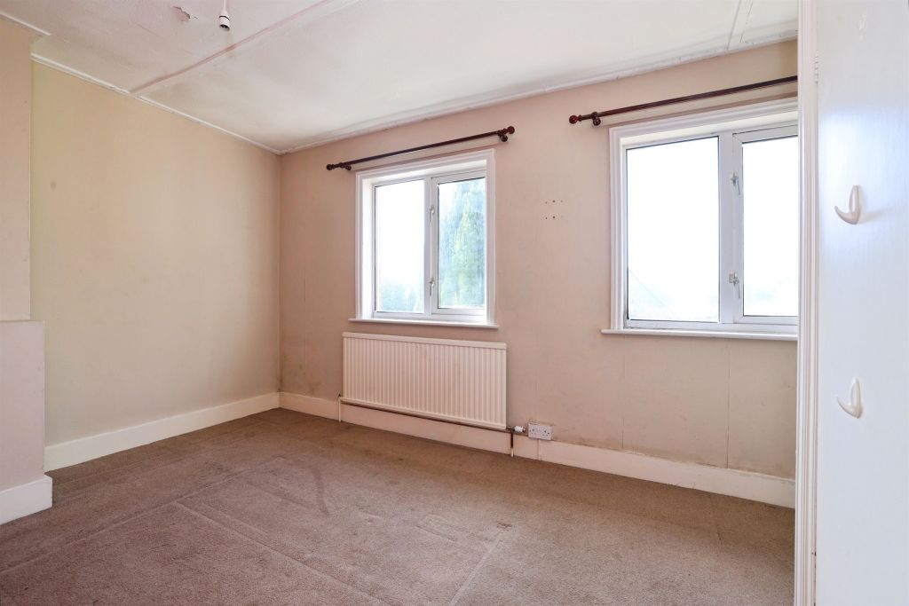 Additional image 8 of 3 bed semi-detached house for saleNursteed Road, Devizes SN10