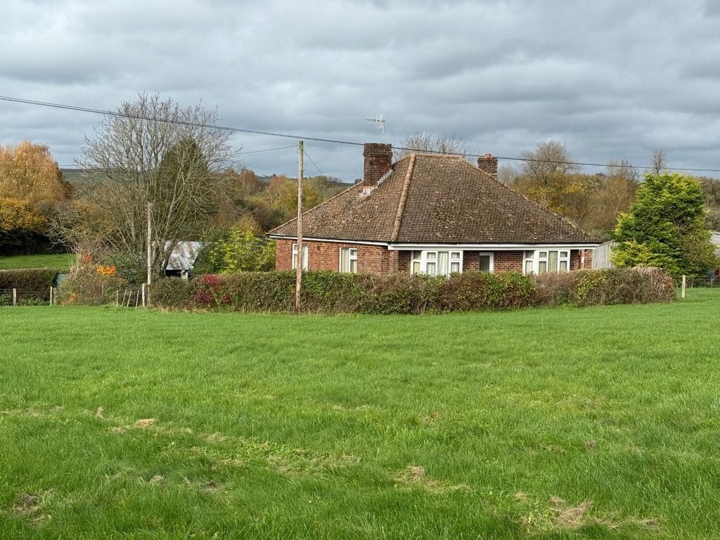 Additional image 4 of 2 bed bungalow for saleWinterbourne Earls, Salisbury SP4