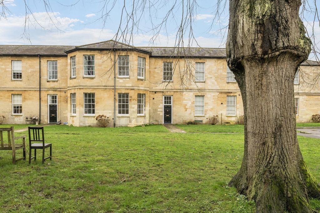 Additional image 13 of 2 bed terraced house for saleChapel Court, Thomas Wyatt Road, Devizes SN10