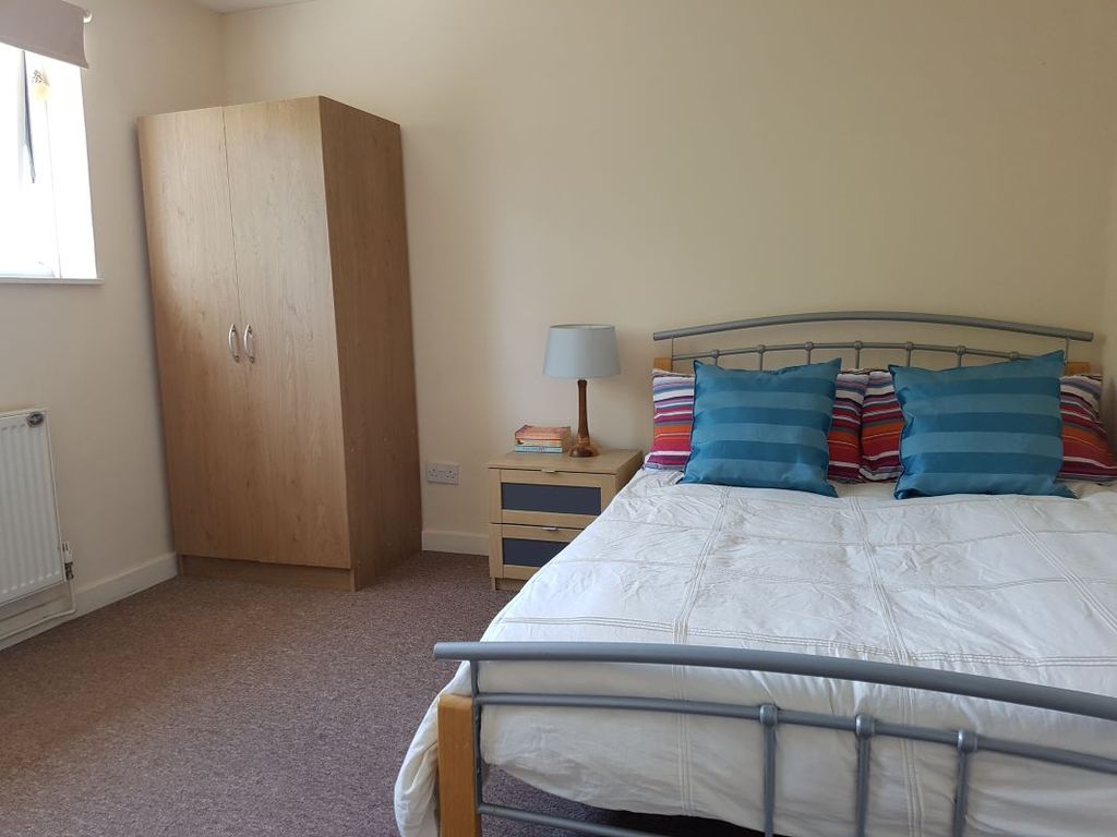 Additional image 11 of 6 bed terraced house for sale2 Aysgarth, Bracknell, Berkshire RG12