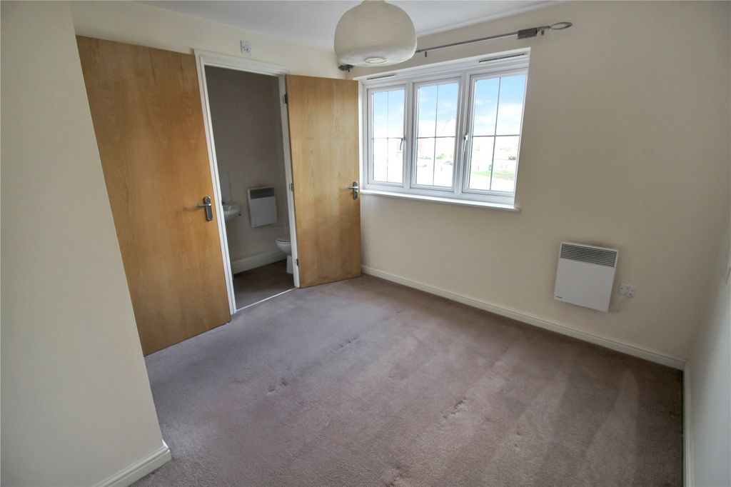 Additional image 8 of 2 bed flat for saleTorun Way, Haydon End, Swindon, Wiltshire SN25