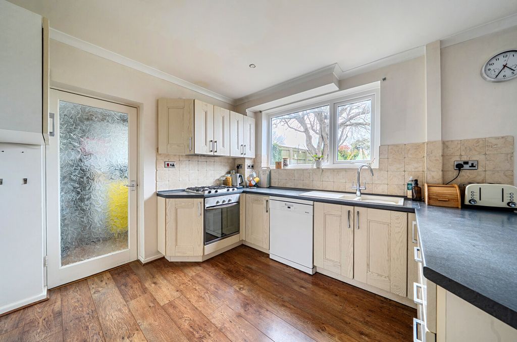 Additional image 7 of 3 bed semi-detached house for saleSandringham Road, Swindon SN3