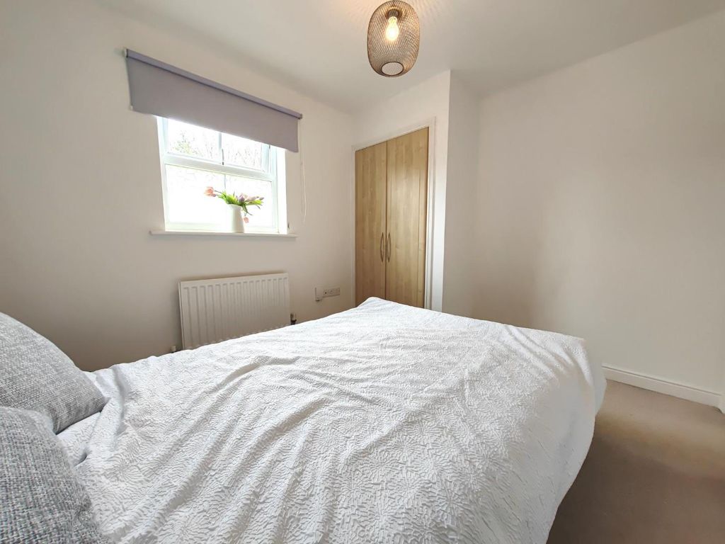 Additional image 6 of 1 bed flat for saleBullfinch Rise, Bracknell RG12