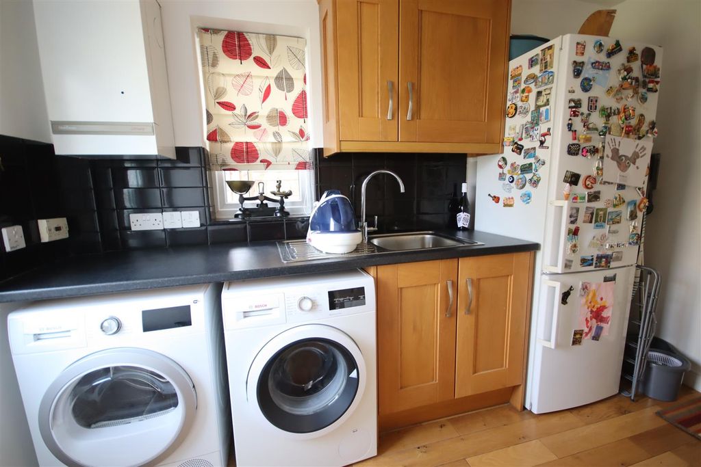Additional image 9 of 5 bed detached house for saleOak Road, Chippenham SN14